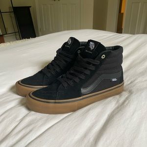 Black and Tan Pro Classics Vans